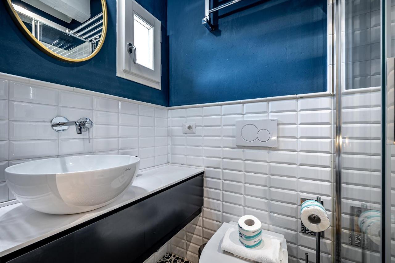 Hs4U Ricasoli Luxury Apartment Near Duomo N. 3 Florence Exterior photo