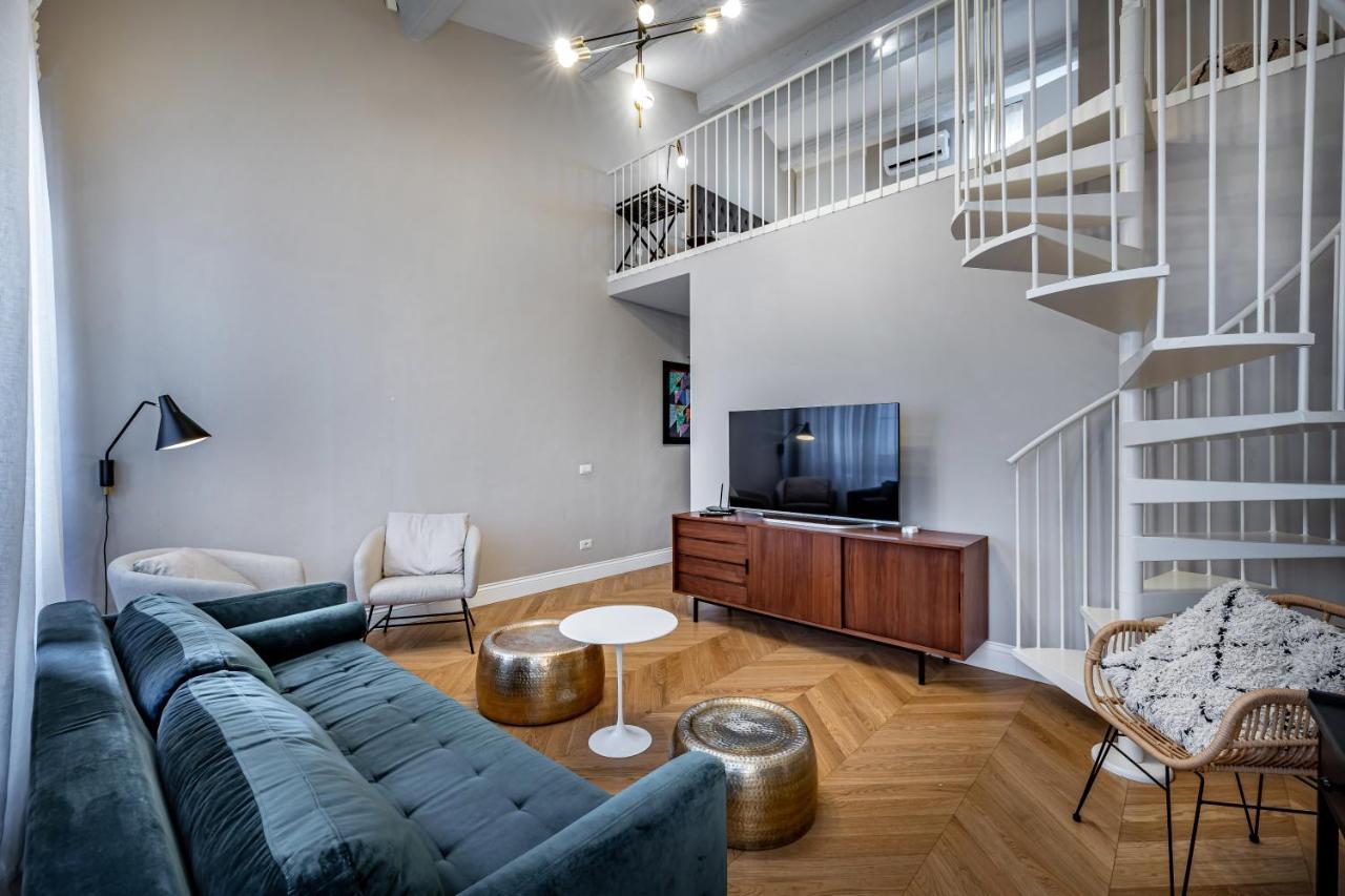 Hs4U Ricasoli Luxury Apartment Near Duomo N. 3 Florence Exterior photo
