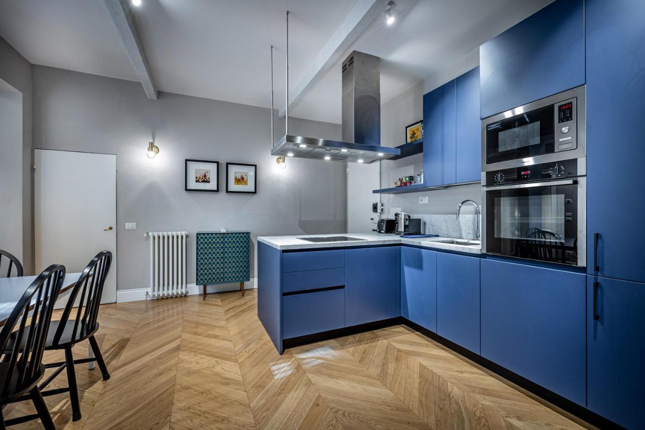 Hs4U Ricasoli Luxury Apartment Near Duomo N. 3 Florence Exterior photo