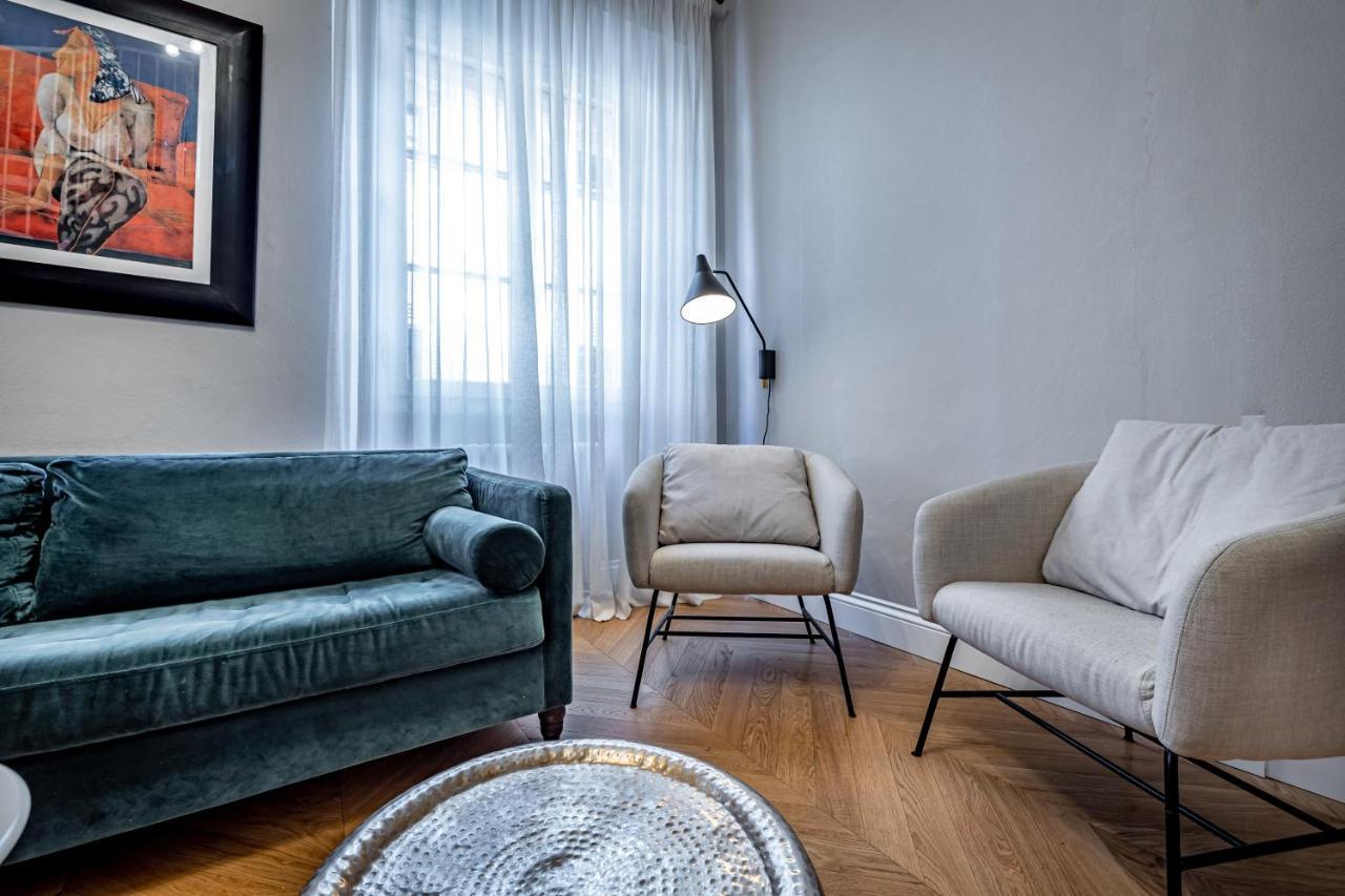 Hs4U Ricasoli Luxury Apartment Near Duomo N. 3 Florence Exterior photo